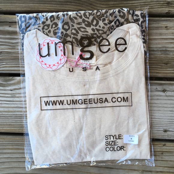 BOUTIQUE UMGEE ANIMAL PRINT ASYMMETRICAL HEM TOP - Picture 5 of 6